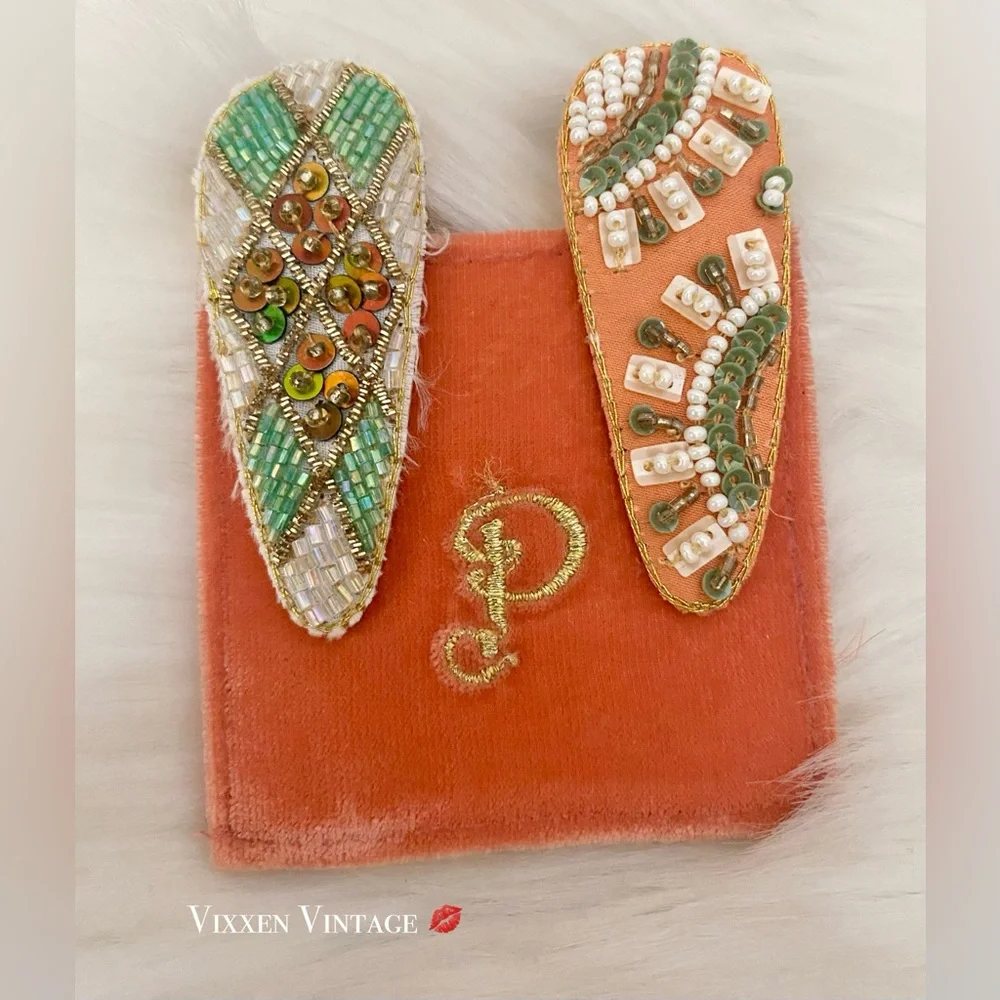 FREE PEOPLE CHUNKY BEADED ART DECO STYLE HAIR CLIP SET - Picture 3 of 5